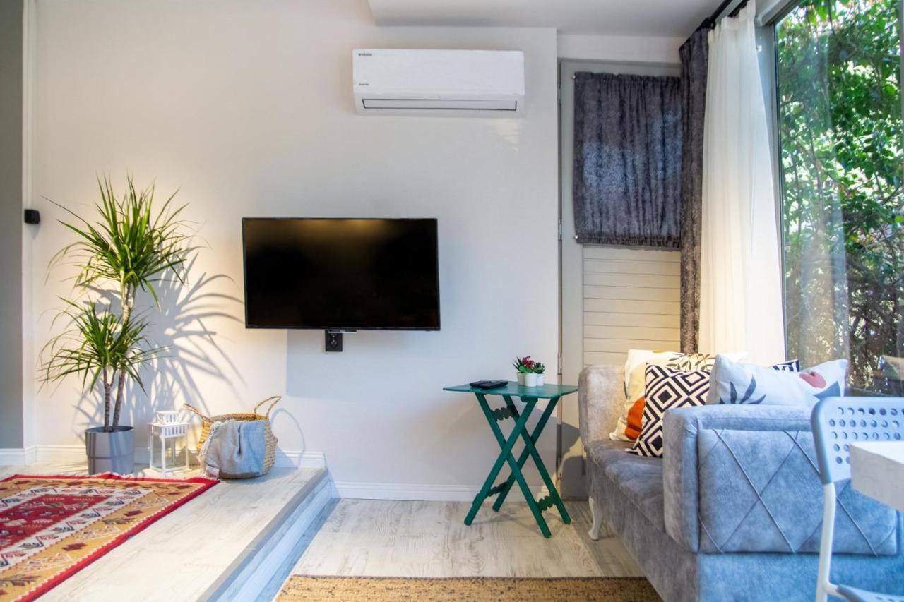 Invigorating Studio Flat Near Kordon In Alsancak Appartement İzmir Buitenkant foto